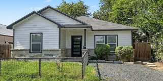 Modern 3-Bedroom Home Near Downtown Gallery 1