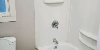 Beautifully Remodeled 5 Bedroom Home. Gallery 12