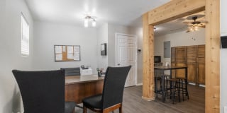 Windsor Gardens Gallery 17