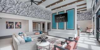 Cove at 47th Gallery 32