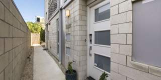 6021 W Beachwood Ln Gallery 2