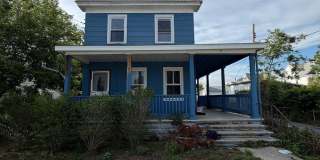 12 E GREEN Street Gallery 1
