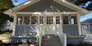 Charming 1920s Midtown bungalow with lots of space and character Charming 1920s Midtown bungalow with lots of space and character Gallery 1