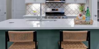 Furnished 3 Bed/Office Luxury Model Home on Westside Gallery 13