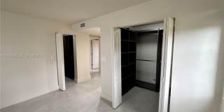 605 Ives Dairy Rd Gallery 25