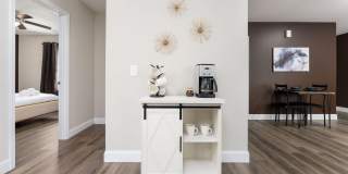 236 Jordan Lane Gallery 8