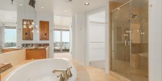 7175 E Camelback Road Gallery 14