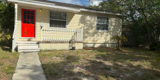 Fenced in four bedroom house near beautiful Gulfport Gallery 1