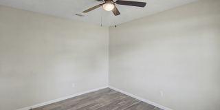 703 Woods Court Gallery 21