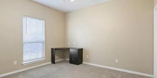 1907 South 17th Street Gallery 13