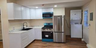 Charming Studio Unit in Carlsbad - ALL Utilities Included! Gallery 13