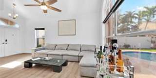 18910 Northwest 10th Terrace Gallery 16