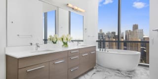 727 West Madison 727 West Madison Gallery 51