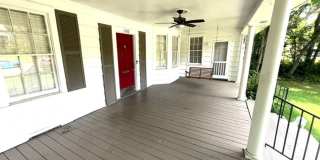 Move in Special: 1/2 off First Month's Rent - Located in the incredible Belhaven Historic District Gallery 3