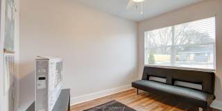 4302 Knight Road Gallery 16