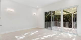 114 Royal Lane Gallery 26