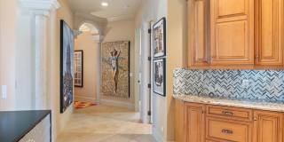 ***SEASONAL OR ANNUAL RENTAL***AQUALANE SHORES***STUNNING LUXURY RENTAL*** Gallery 15