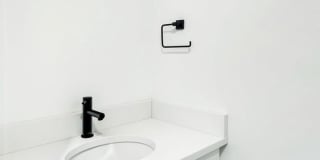 1527-29 RIDGE AVE #5C Gallery 26