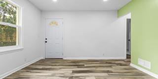 317 Ross Avenue Gallery 25