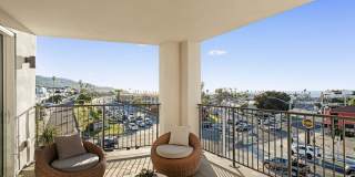 Eddy Redondo Residences Gallery 54