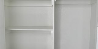 432 Red Robin Street Gallery 17