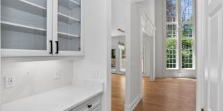 Luxury living in 5BR/5BA with Finished basement in Alpharetta Gallery 40