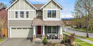 Stunning Redmond Ridge 4 bedroom Gallery 1
