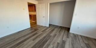 1102 Jackson Street Gallery 12