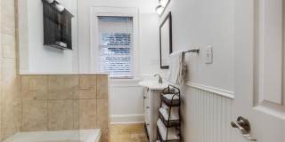 71 17th Street NE Gallery 46