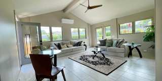 Island Living in a Renovated 2-Bed, 2-Bath Unfurnished Maui Meadows Retreat Gallery 7