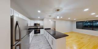 Spacious 2 Bedroom Condo with 2 Bathrooms! Gallery 7