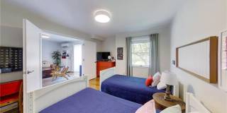 364 Bellevue Avenue Gallery 14