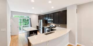 235 Yale Boulevard Gallery 4