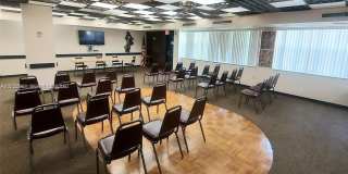 1400 Saint Charles Pl Gallery 22