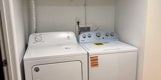 6703 Jefferson Pl. Gallery 25