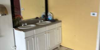 5950 West Roosevelt RoadUNIT 1 E NAILS Gallery 4