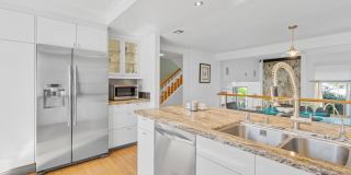 4725 La Villa Marina Gallery 9