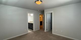 Beautiful Home in Bend's Desirable Farmington Reserve Gallery 24