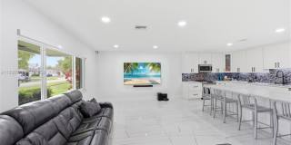 12002 NW 27th Dr Gallery 3