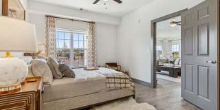 The Laurel Gallery 13