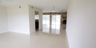 Beautiful & Modernized 3 Bed/3 Bath Pool Home For Rent in PSL! Gallery 6