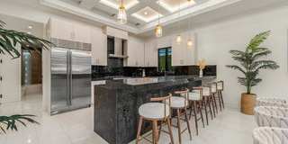 9511 National Boulevard Gallery 6