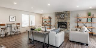 Hickory View Gallery 41