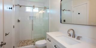 Remodeled Mesa Home Steps From Shoreline Park! Gallery 12