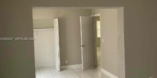 1389 SW 24th Ave Gallery 6