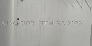 3260 NE 19th Ave Gallery 5