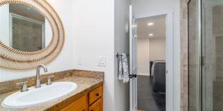 8303 N River Oaks Ct Gallery 15
