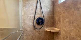 1704 TALL TREE Drive E Gallery 21