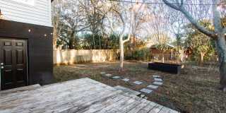 5072 FRENCH Street Gallery 5