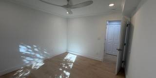 910 W Hallam Street unit: 12 Gallery 13